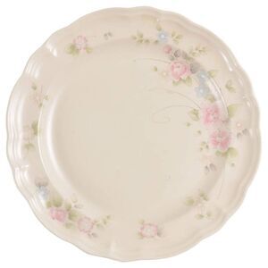 Pfaltzgraff Dinner Plates Lot of 2 Preowned Minor Fading, No Chips/Stains